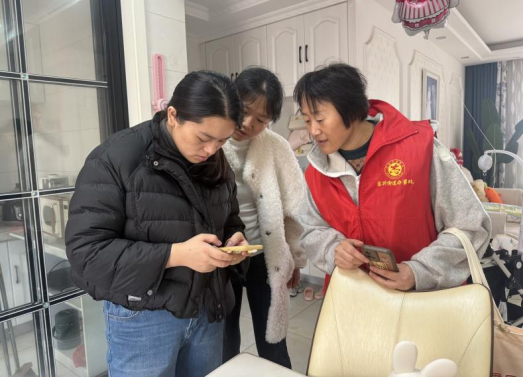 蚌埠龍子湖區(qū)：黨建引領(lǐng)聚合力 多元服務(wù)暖民心